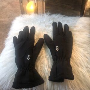 Columbia size small gloves.